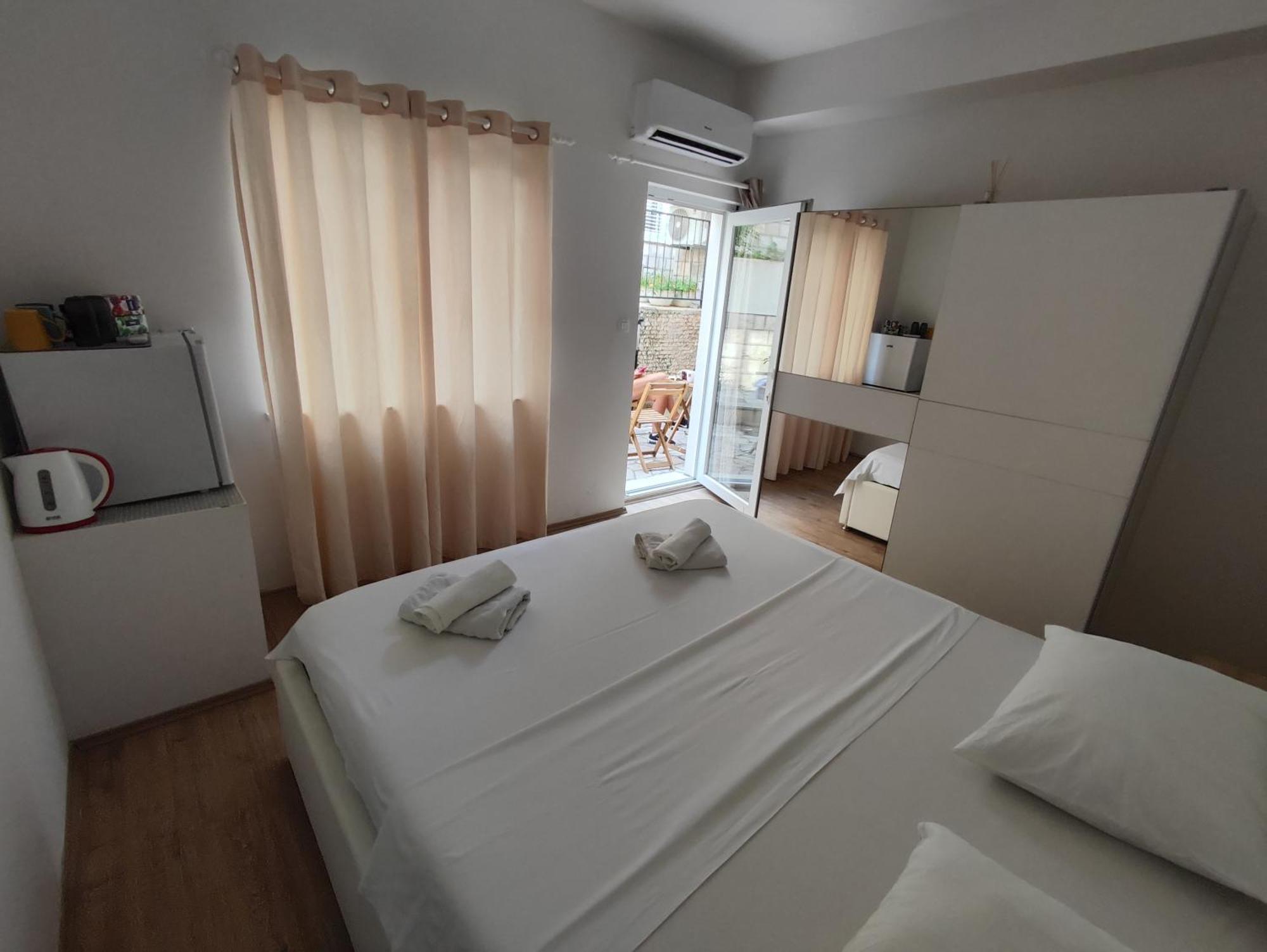 Zoric Apartments & Rooms 2 Dubrovnik Exterior photo